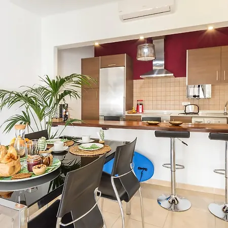 Apartamento Samay A 5 Minutos De La Playa Y Vistas Parciales Al Mar Διαμέρισμα *